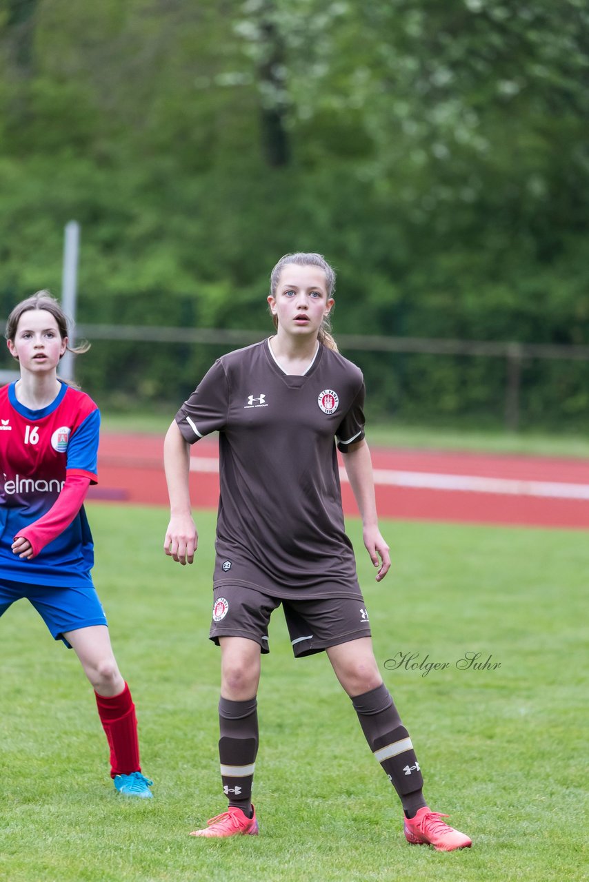 Bild 275 - wCJ VfL Pinneberg3 - St.Pauli : Ergebnis: 2:1